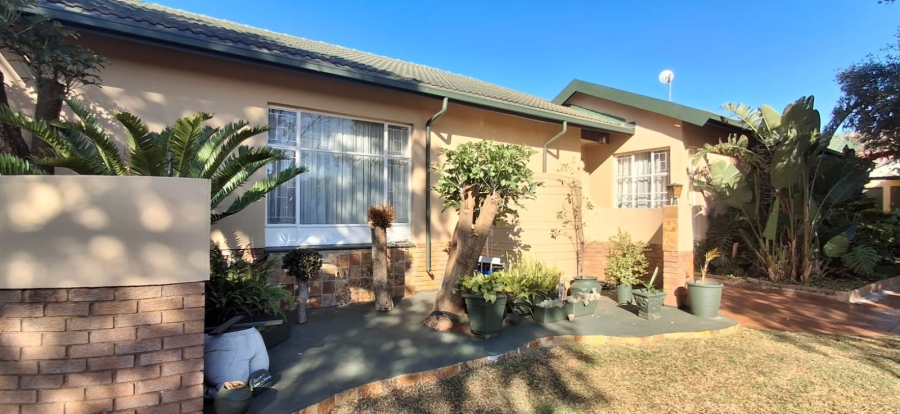 4 Bedroom Property for Sale in Wonderboom Gauteng