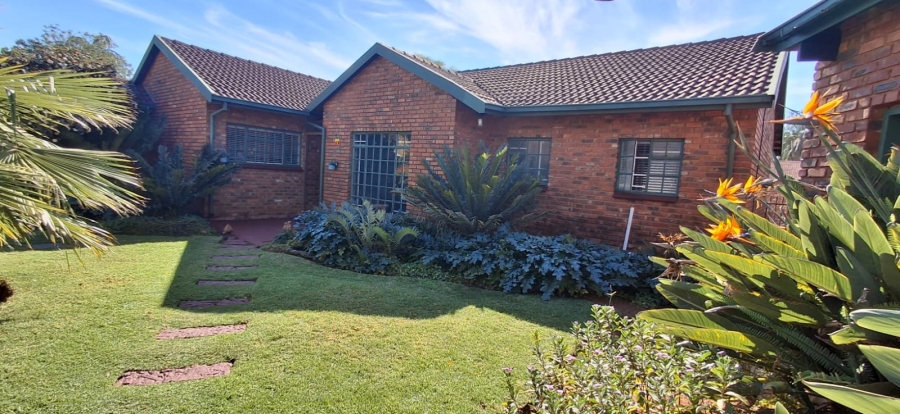 3 Bedroom Property for Sale in Dorandia Gauteng
