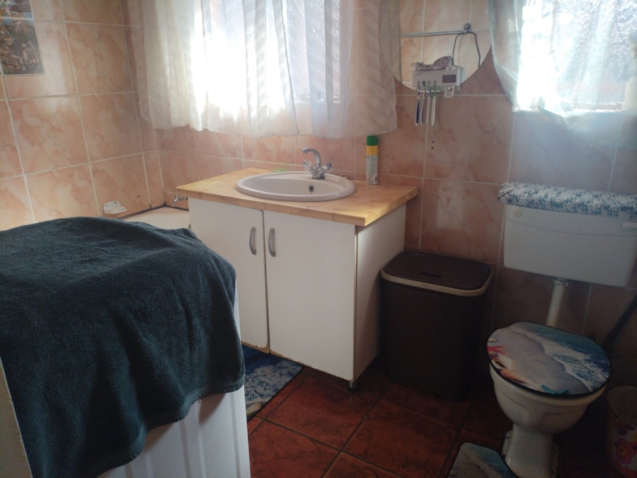 3 Bedroom Property for Sale in Casseldale Gauteng