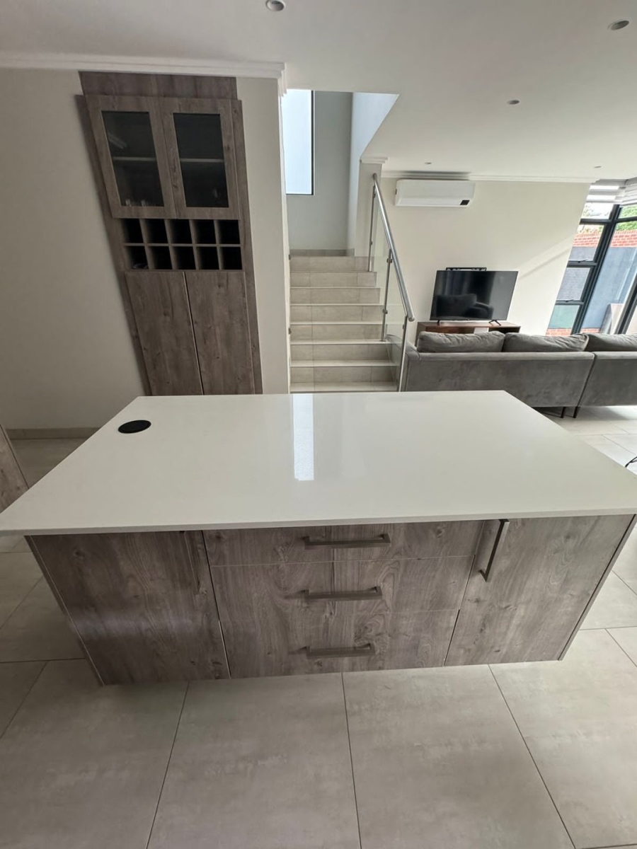 Bedroom Property for Sale in Morningside Gauteng