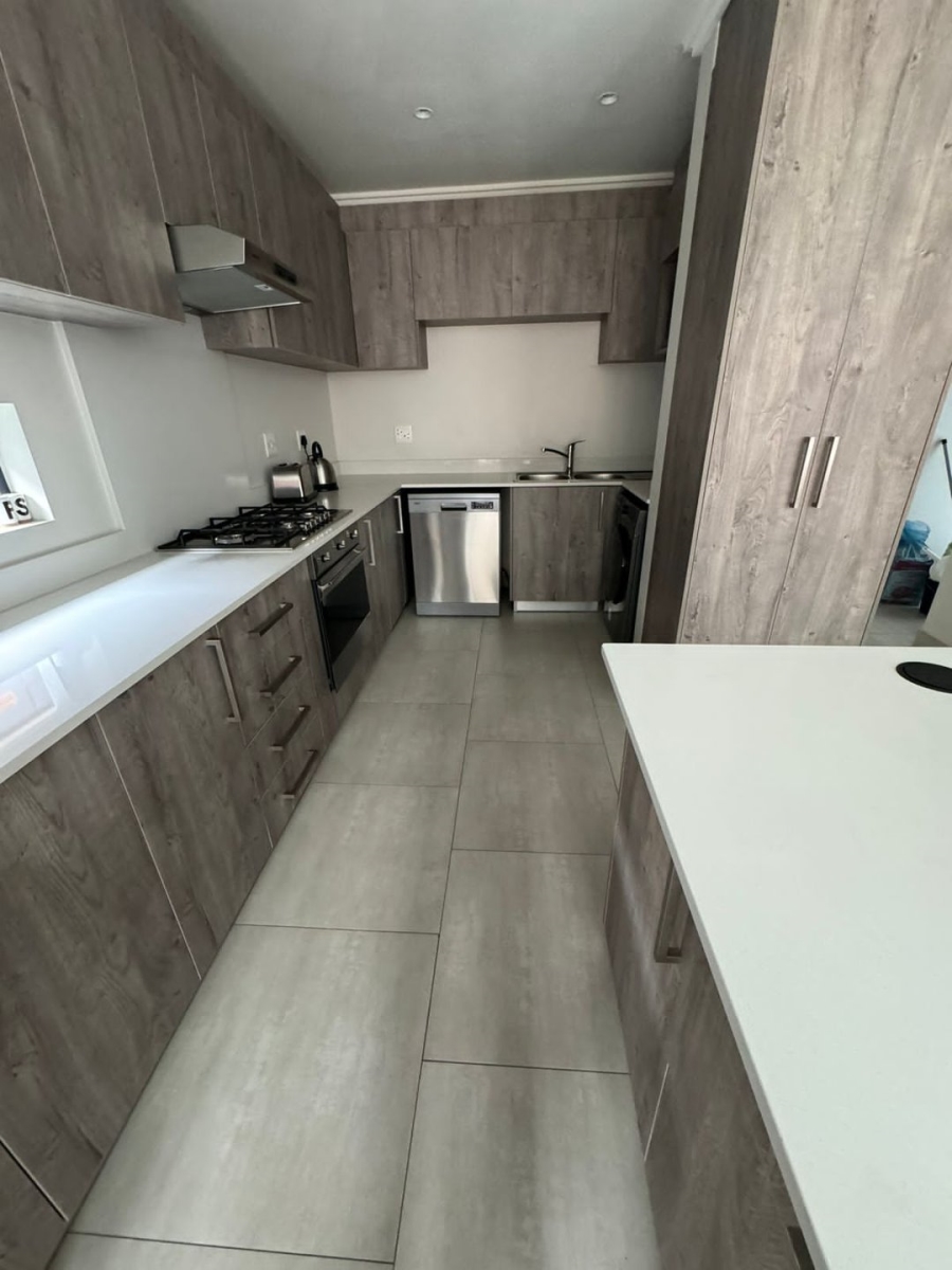  Bedroom Property for Sale in Morningside Gauteng