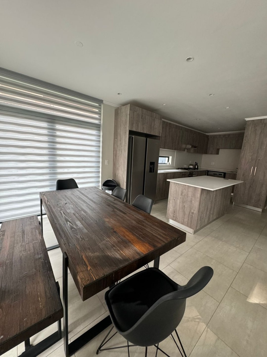  Bedroom Property for Sale in Morningside Gauteng