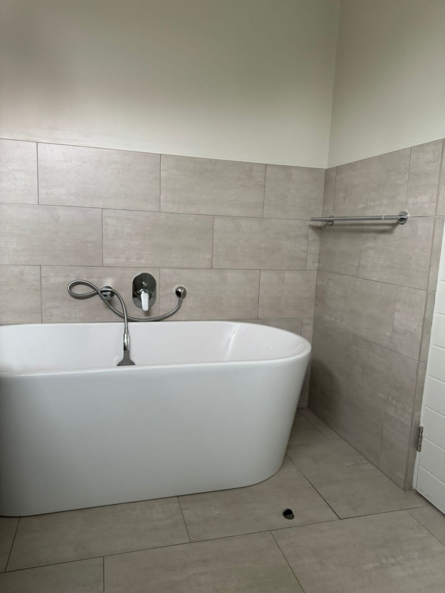  Bedroom Property for Sale in Morningside Gauteng