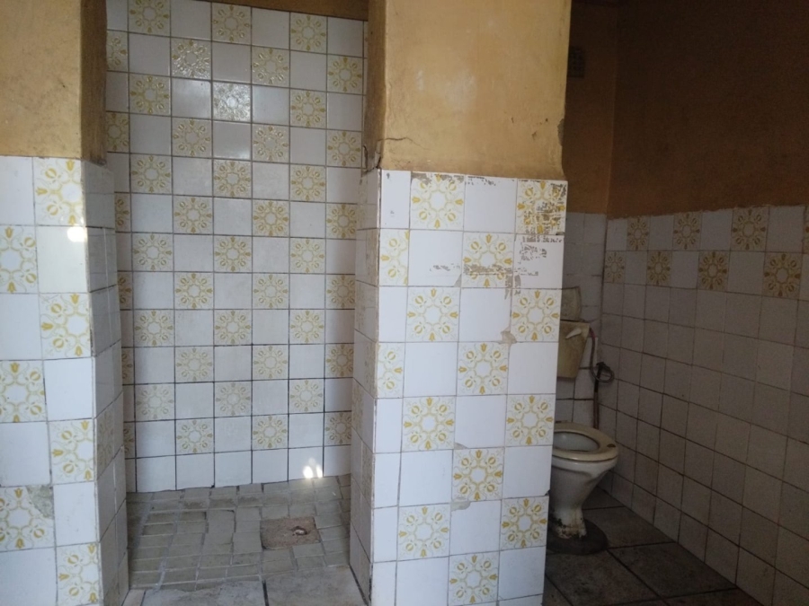 9 Bedroom Property for Sale in Delville Gauteng