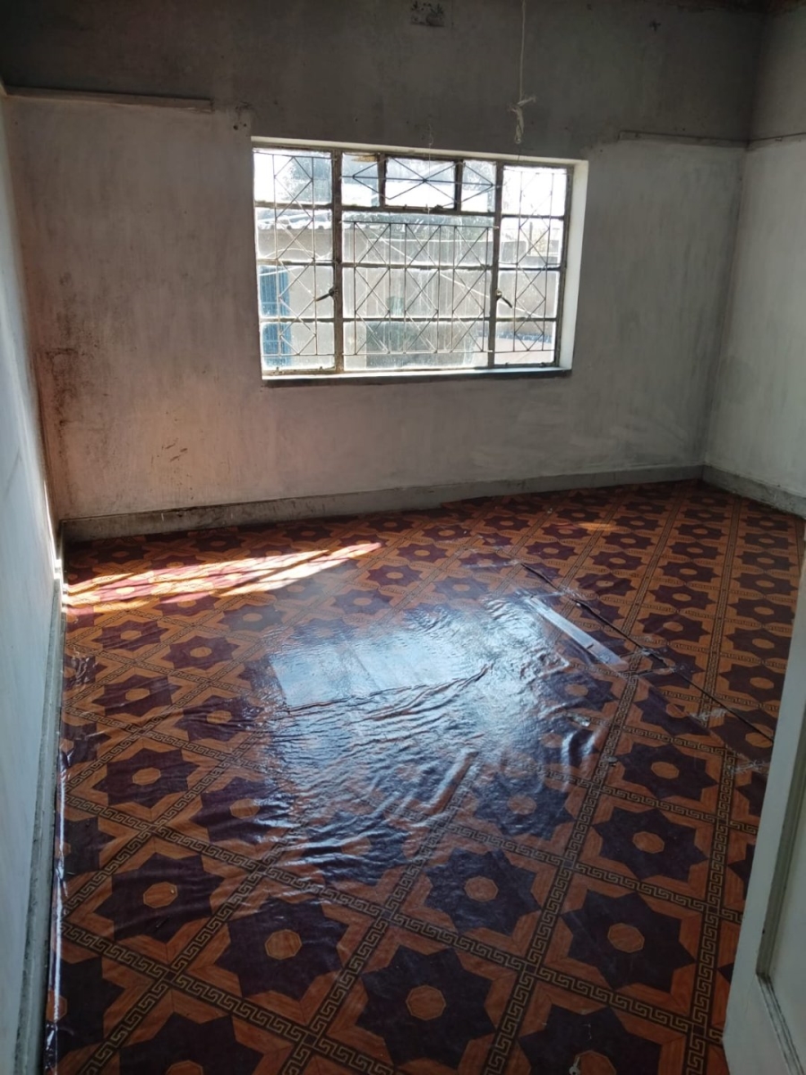 9 Bedroom Property for Sale in Delville Gauteng