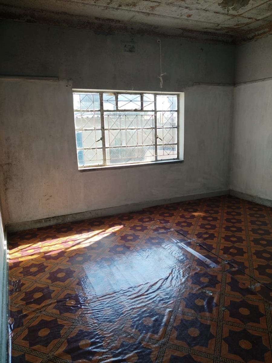 9 Bedroom Property for Sale in Delville Gauteng