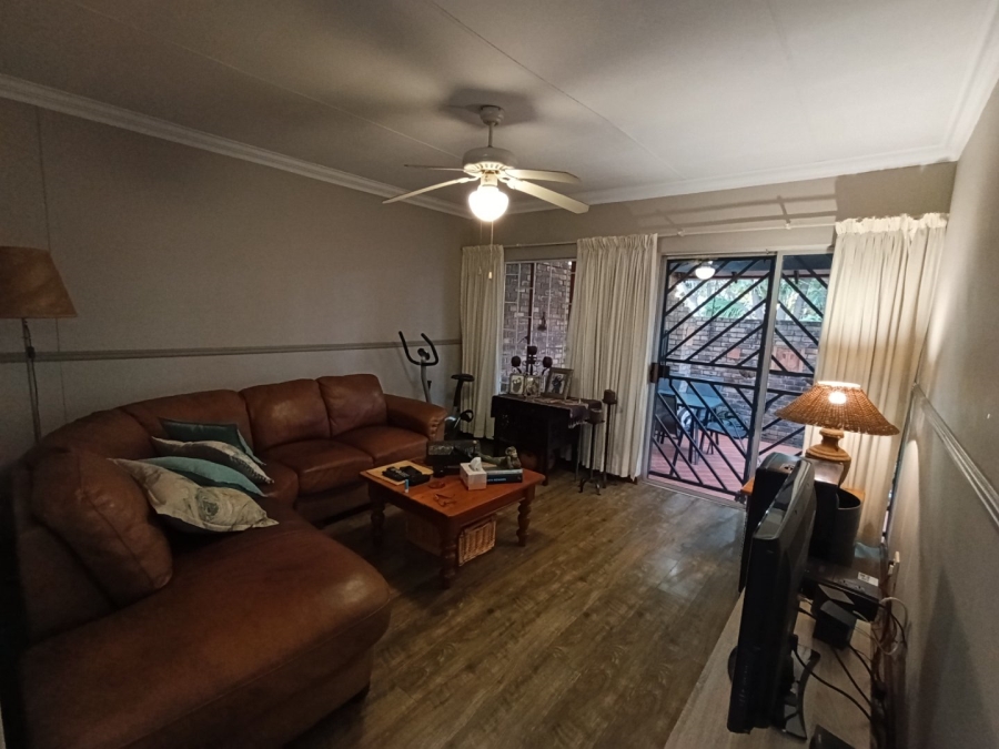  Bedroom Property for Sale in Meyerspark Gauteng