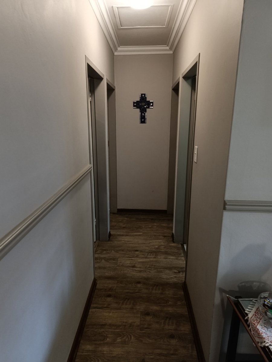  Bedroom Property for Sale in Meyerspark Gauteng