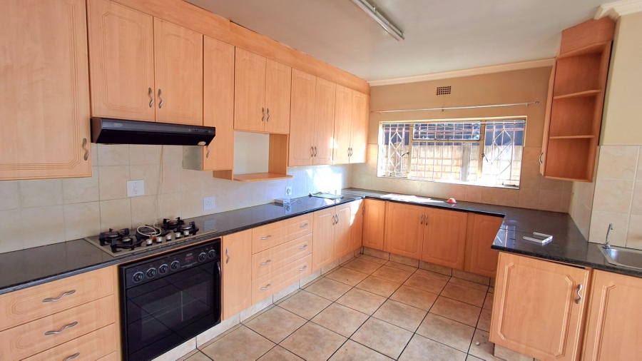 3 Bedroom Property for Sale in Vanderbijlpark SE 6 Gauteng