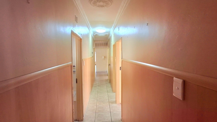 3 Bedroom Property for Sale in Vanderbijlpark SE 6 Gauteng