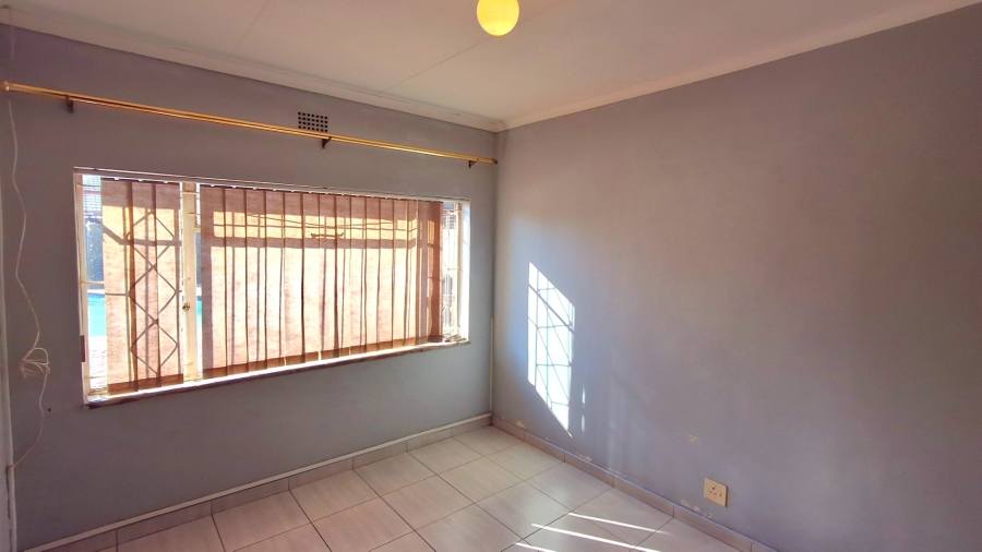 3 Bedroom Property for Sale in Vanderbijlpark SE 6 Gauteng