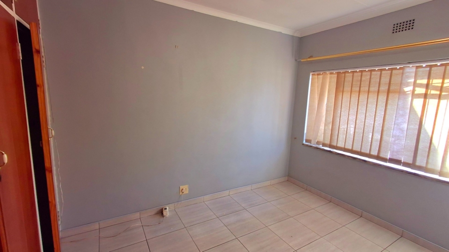 3 Bedroom Property for Sale in Vanderbijlpark SE 6 Gauteng