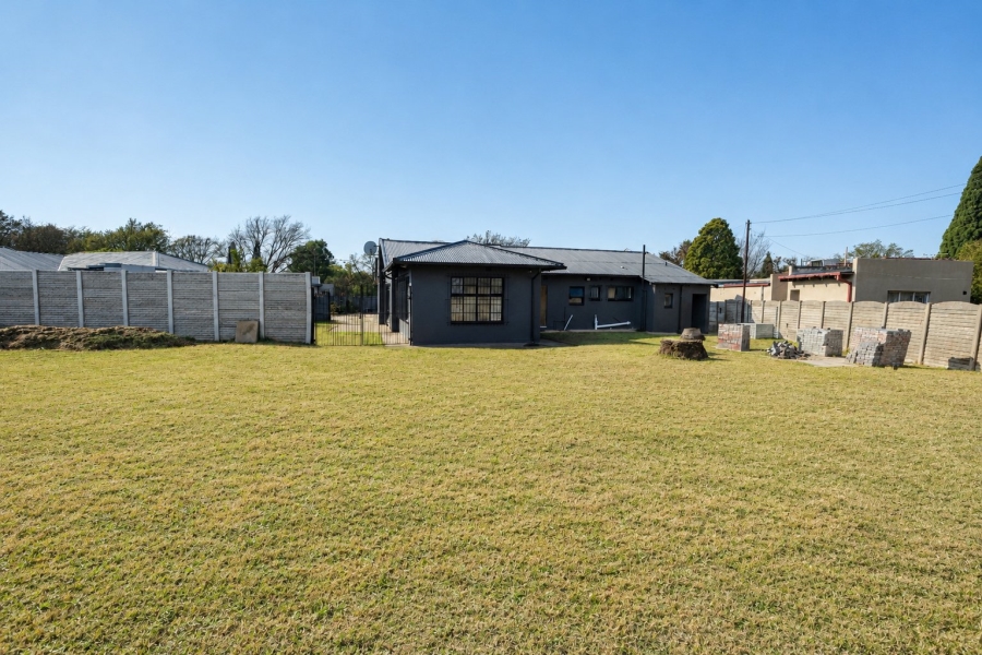  Bedroom Property for Sale in Rynfield Gauteng