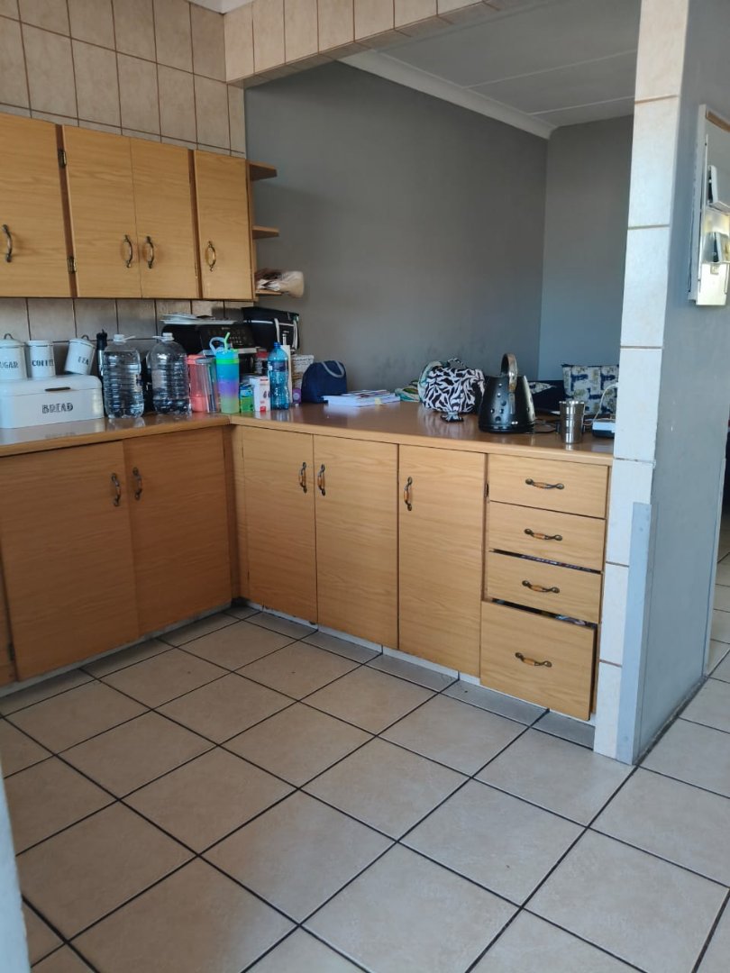 To Let 2 Bedroom Property for Rent in Gezina Gauteng