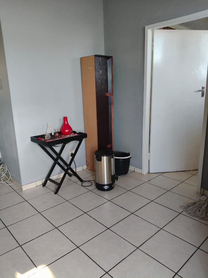 To Let 2 Bedroom Property for Rent in Gezina Gauteng