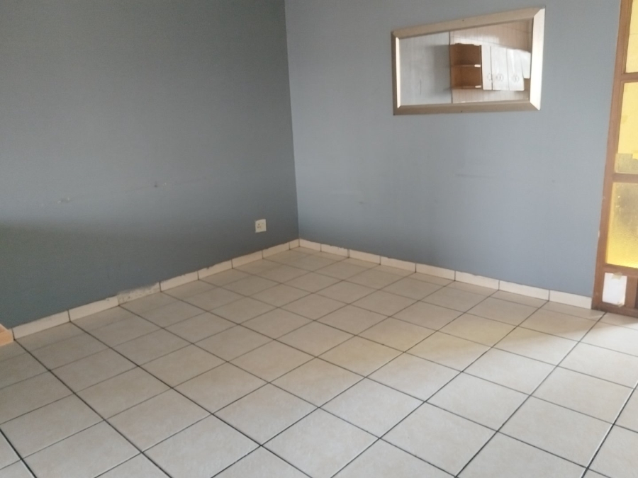 To Let 2 Bedroom Property for Rent in Gezina Gauteng