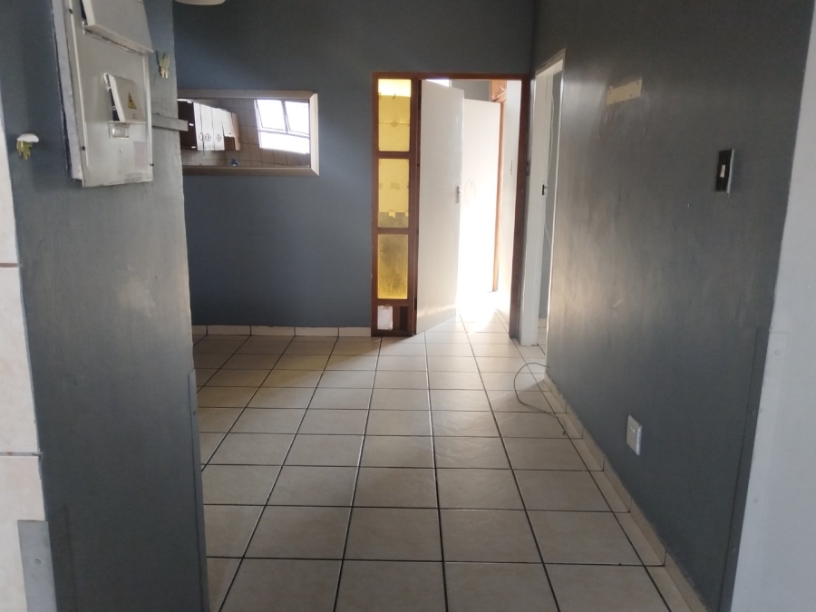 To Let 2 Bedroom Property for Rent in Gezina Gauteng