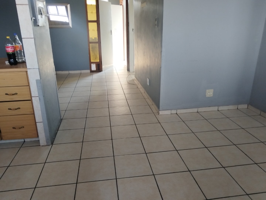 To Let 2 Bedroom Property for Rent in Gezina Gauteng