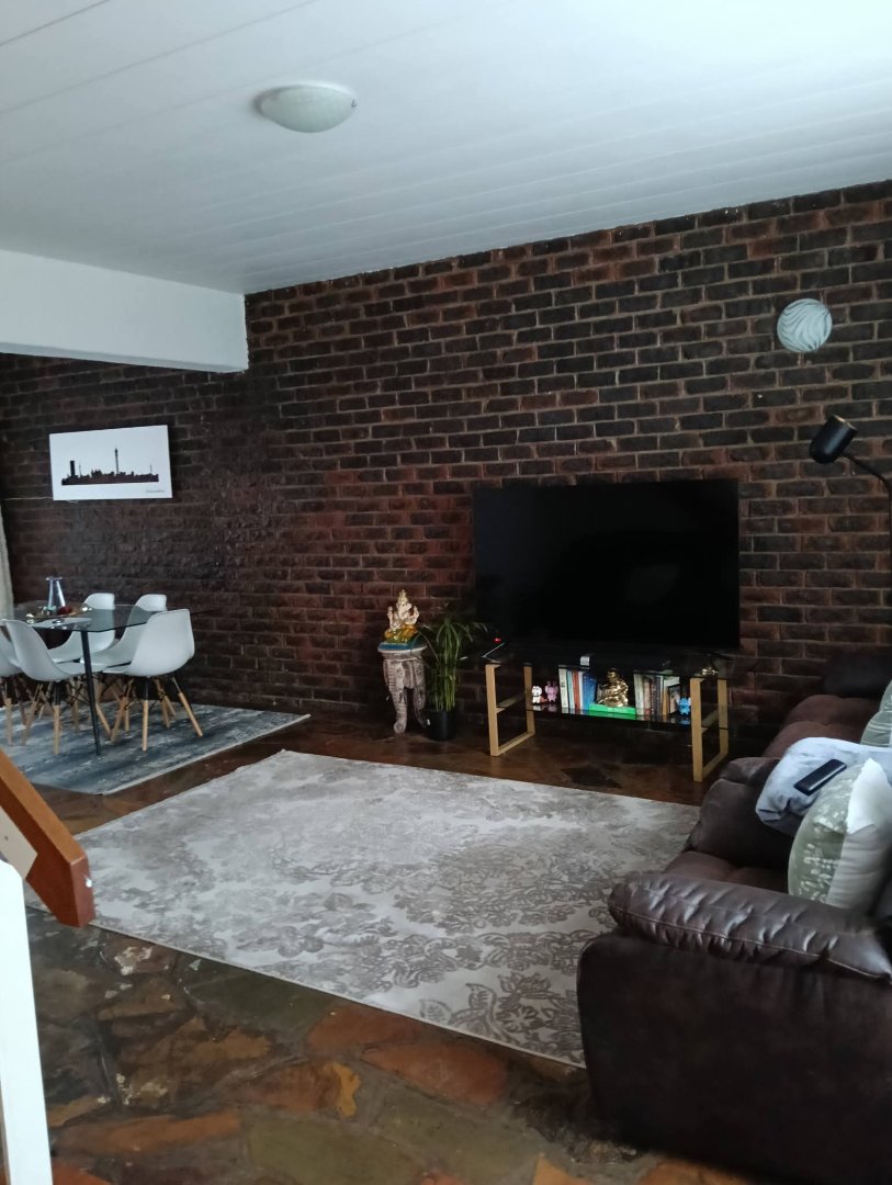 2 Bedroom Property for Sale in Clubview Gauteng