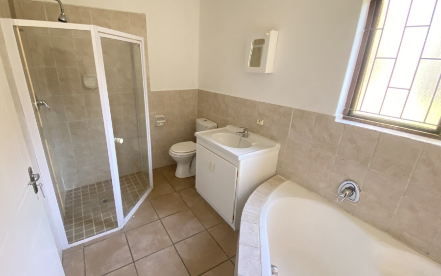 2 Bedroom Property for Sale in Fourways Gauteng