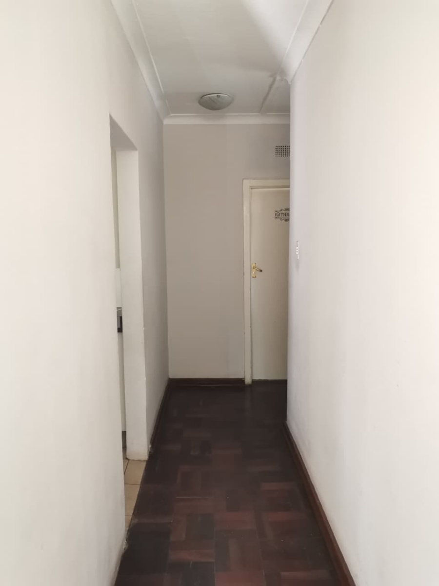 3 Bedroom Property for Sale in Linmeyer Gauteng