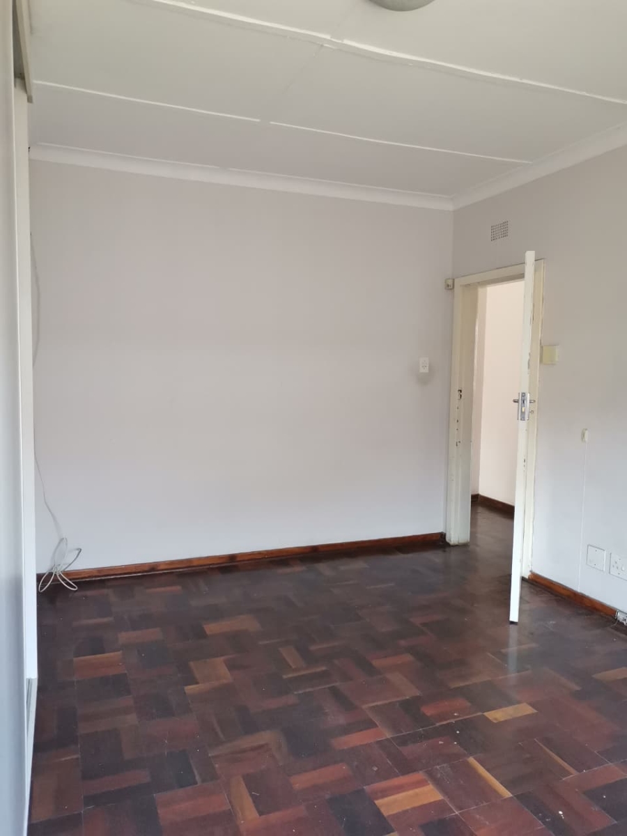 3 Bedroom Property for Sale in Linmeyer Gauteng