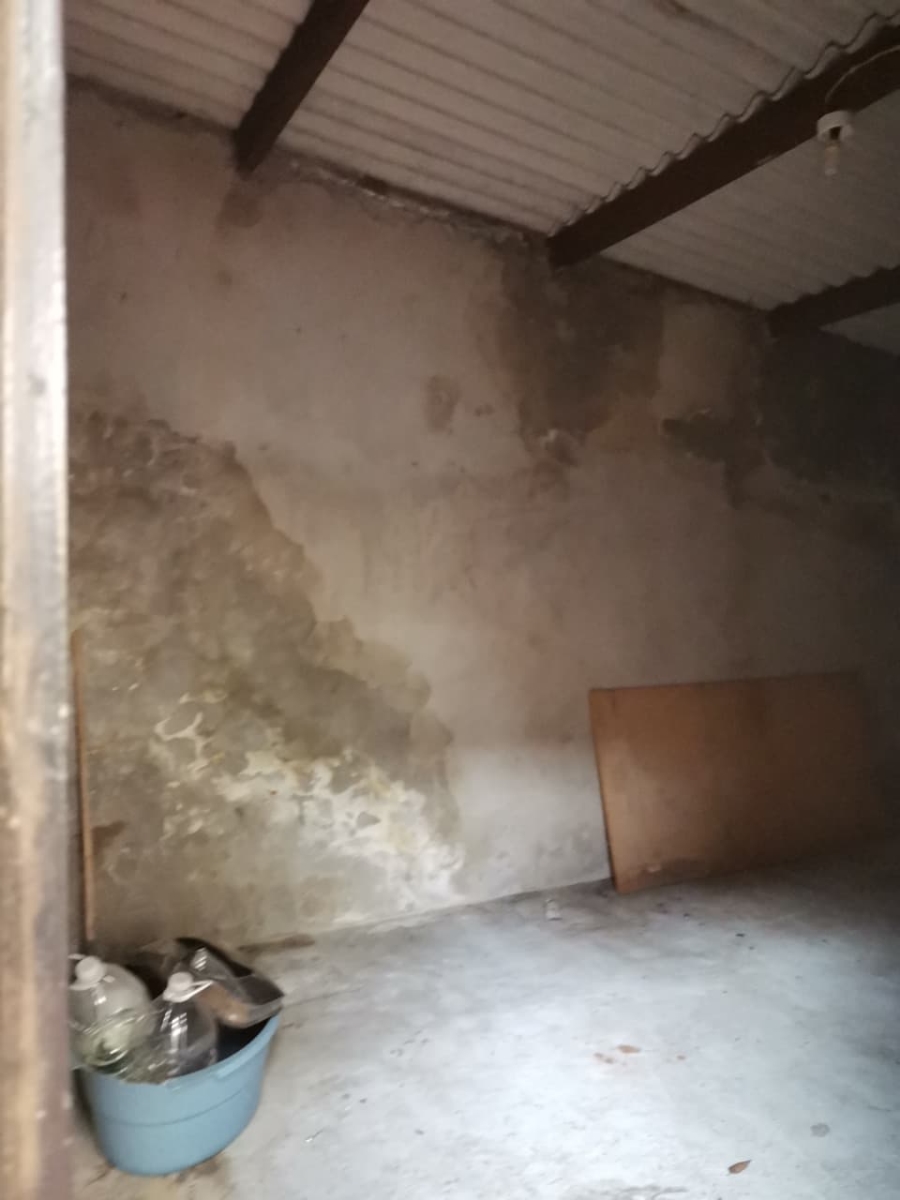 3 Bedroom Property for Sale in Linmeyer Gauteng