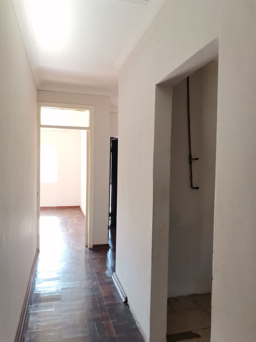 3 Bedroom Property for Sale in Linmeyer Gauteng
