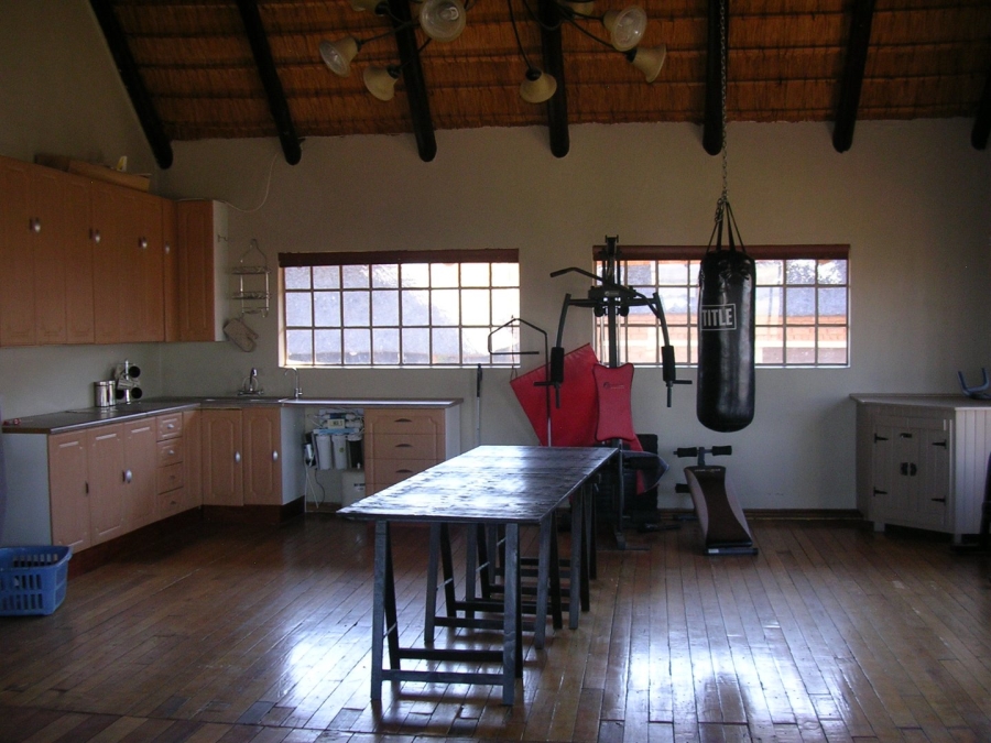  Bedroom Property for Sale in Vaaloewer Gauteng