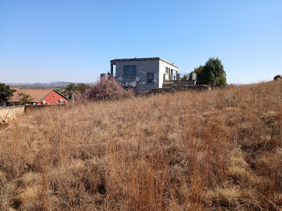  Bedroom Property for Sale in Vaaloewer Gauteng