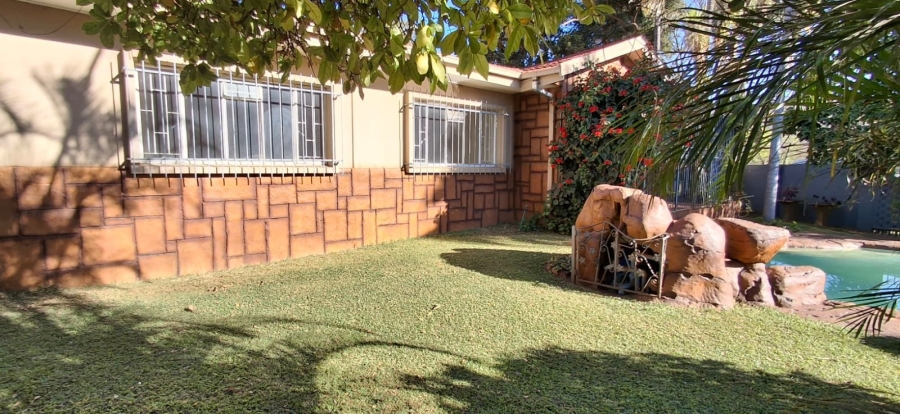 6 Bedroom Property for Sale in Wonderboom Gauteng
