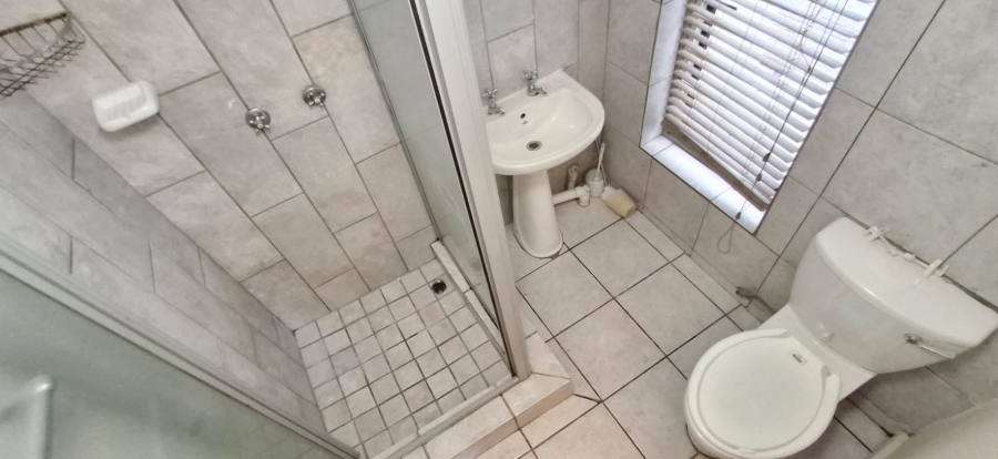 6 Bedroom Property for Sale in Wonderboom Gauteng