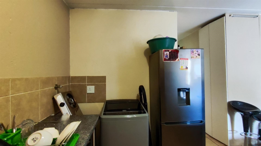 2 Bedroom Property for Sale in Comet Gauteng
