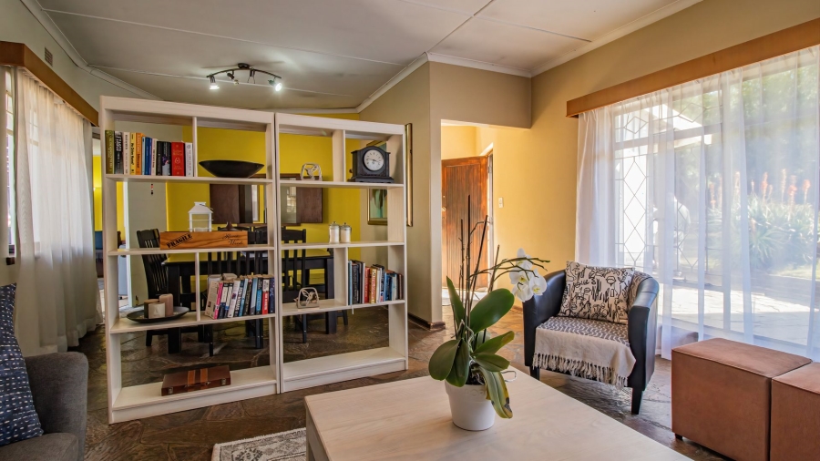 3 Bedroom Property for Sale in Mondeor Gauteng