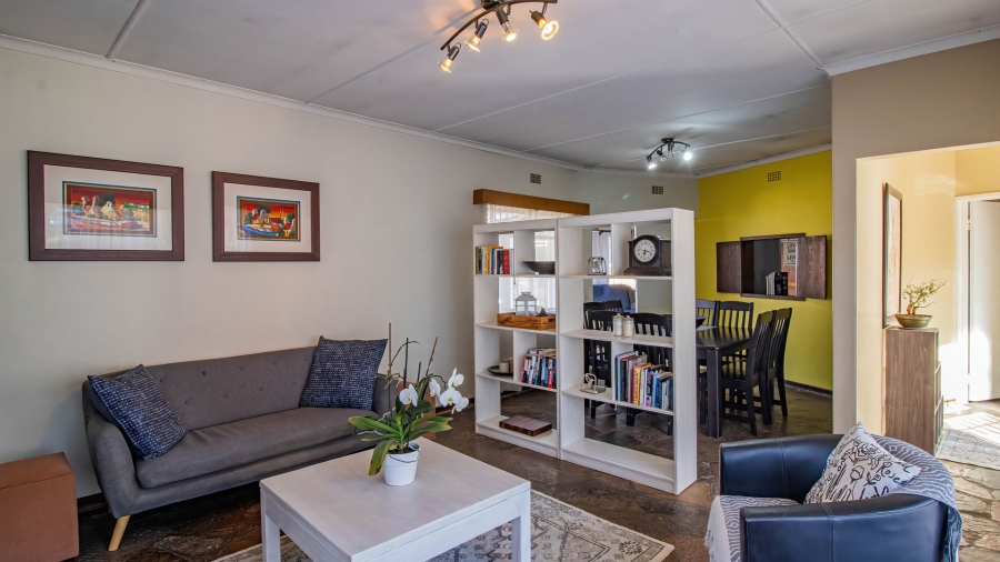 3 Bedroom Property for Sale in Mondeor Gauteng