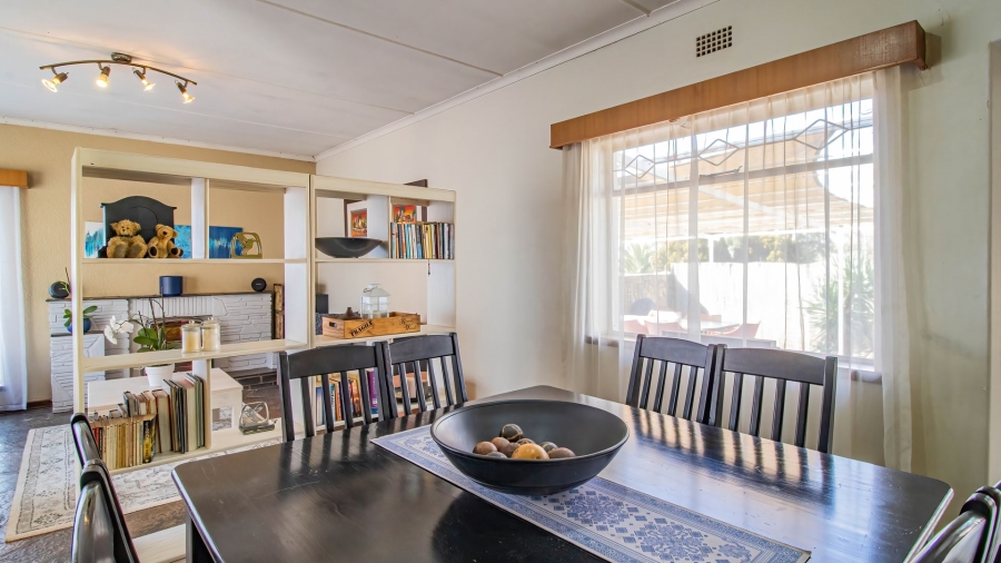 3 Bedroom Property for Sale in Mondeor Gauteng