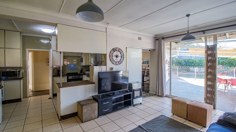 3 Bedroom Property for Sale in Mondeor Gauteng
