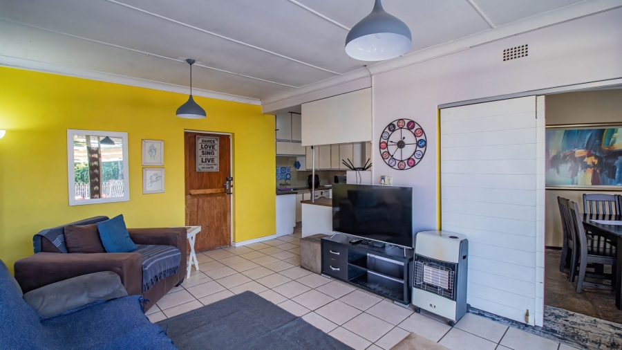 3 Bedroom Property for Sale in Mondeor Gauteng