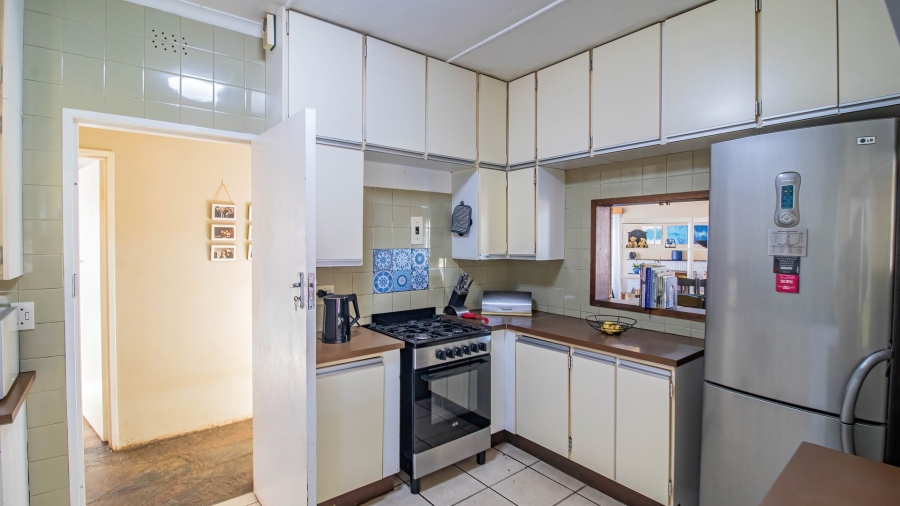 3 Bedroom Property for Sale in Mondeor Gauteng