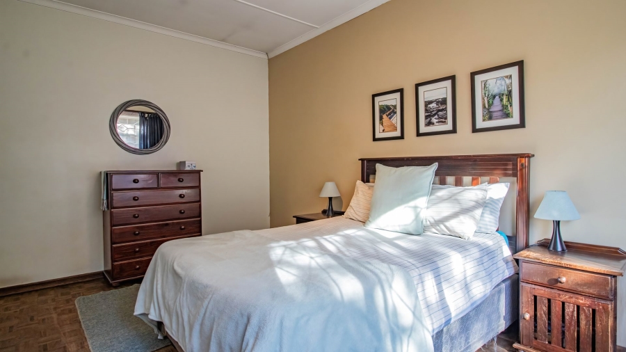3 Bedroom Property for Sale in Mondeor Gauteng