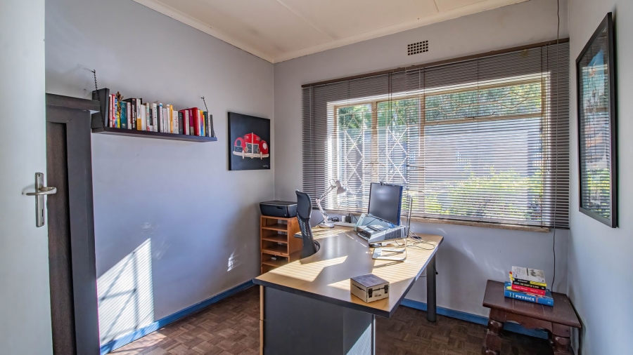 3 Bedroom Property for Sale in Mondeor Gauteng