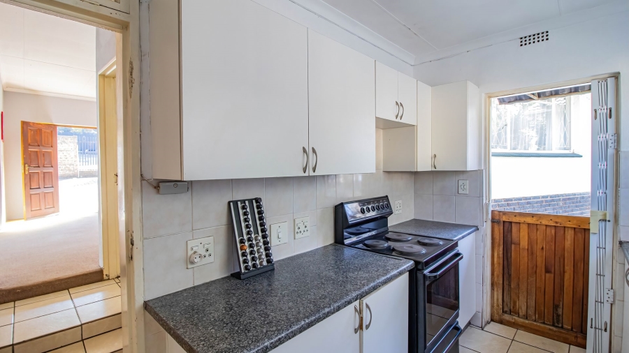 3 Bedroom Property for Sale in Mondeor Gauteng