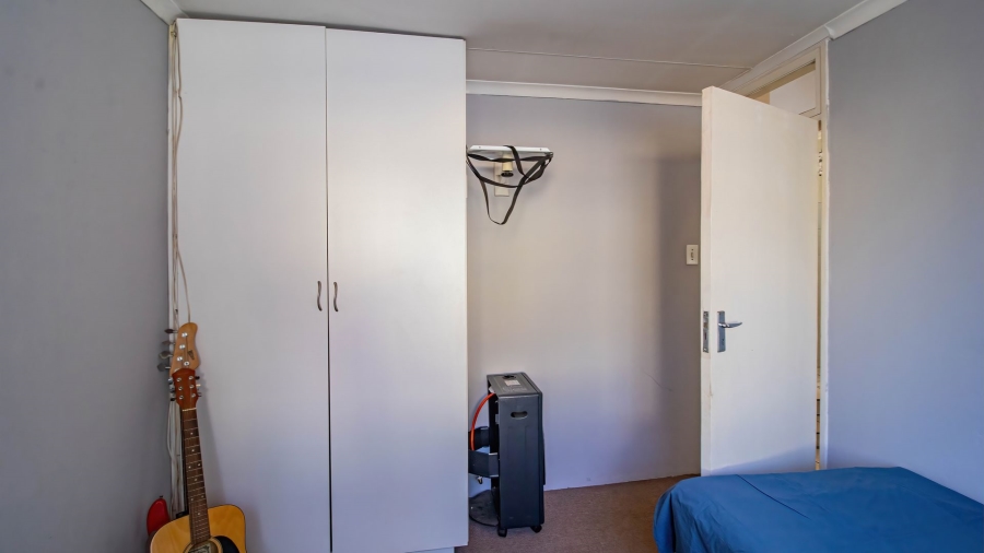 3 Bedroom Property for Sale in Mondeor Gauteng