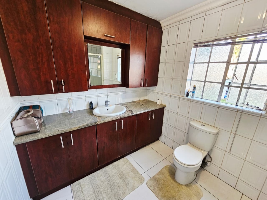3 Bedroom Property for Sale in Heuweloord Gauteng