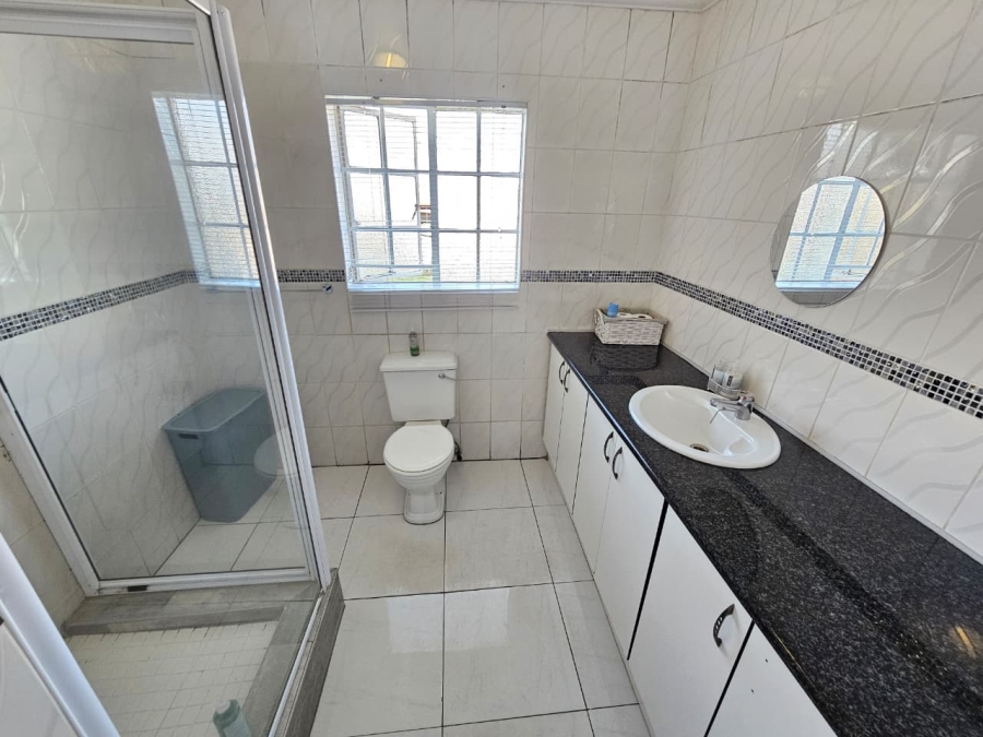 3 Bedroom Property for Sale in Heuweloord Gauteng