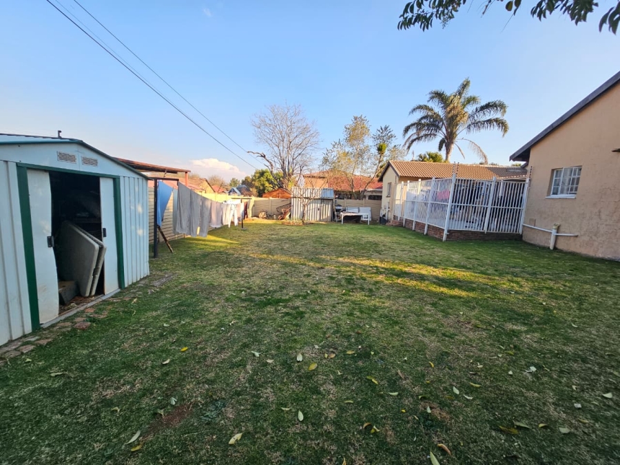 3 Bedroom Property for Sale in Heuweloord Gauteng