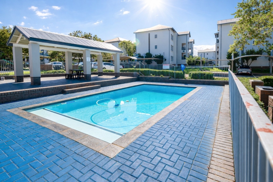 1 Bedroom Property for Sale in Fourways Gauteng