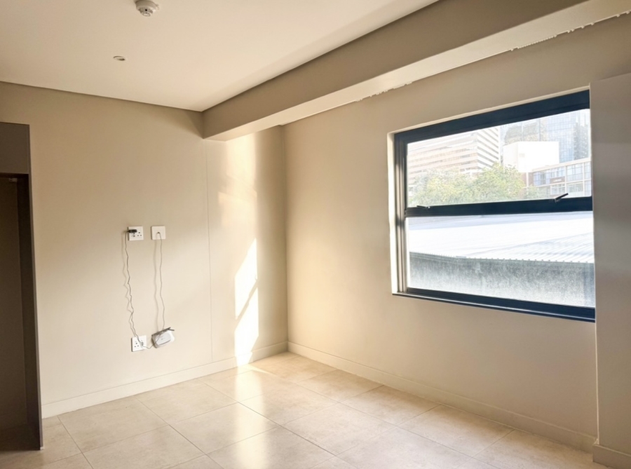1 Bedroom Property for Sale in Sandton Central Gauteng