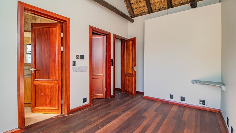 4 Bedroom Property for Sale in Serengeti Lifestyle Estate Gauteng