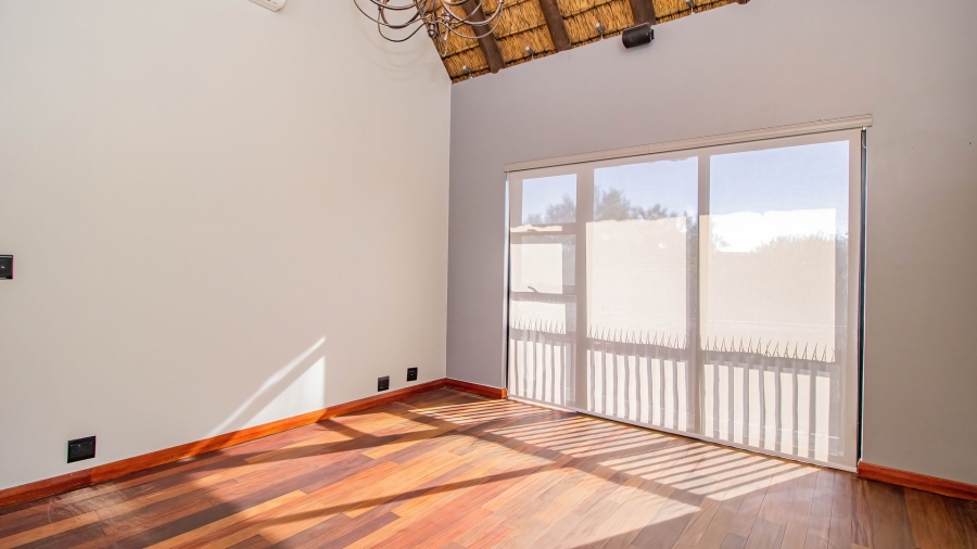 4 Bedroom Property for Sale in Serengeti Lifestyle Estate Gauteng